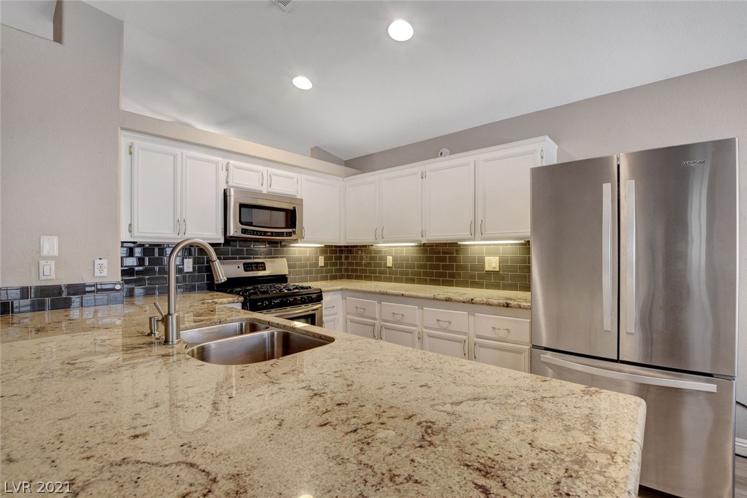 2253 Ramsgate Drive Henderson, NV 89074 - Photo 8 of 40 Gallery Image 8