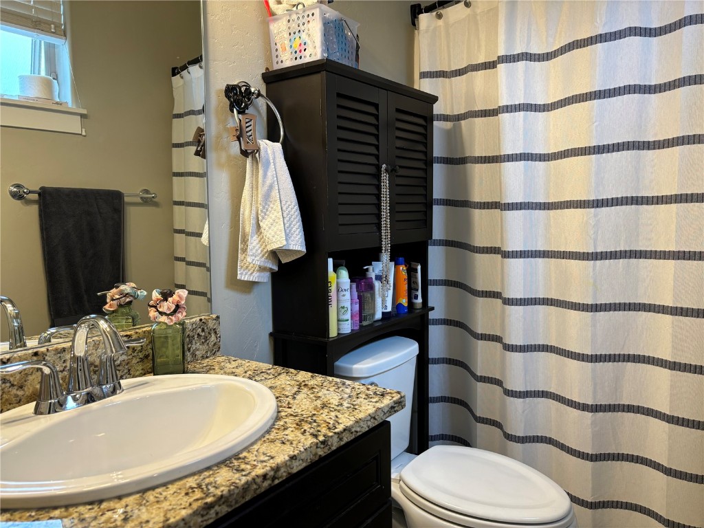 43 Wayback Drive Dillon, CO 80435 - Photo 5 of 17 a bathroom with a sink toilet and shower
