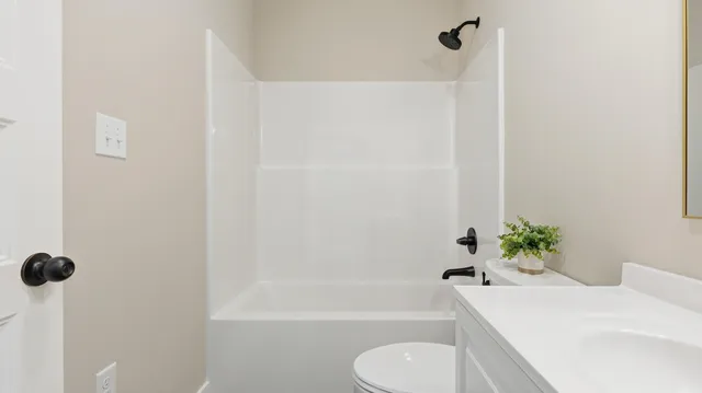 $347,700 | 208 Old State Highway 28, Whitwell, TN 37397