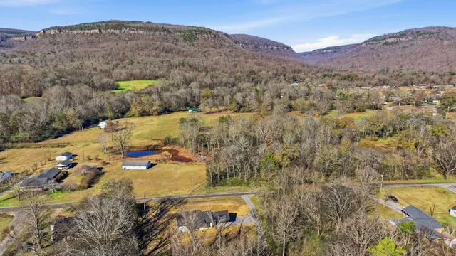 $347,700 | 208 Old State Highway 28, Whitwell, TN 37397