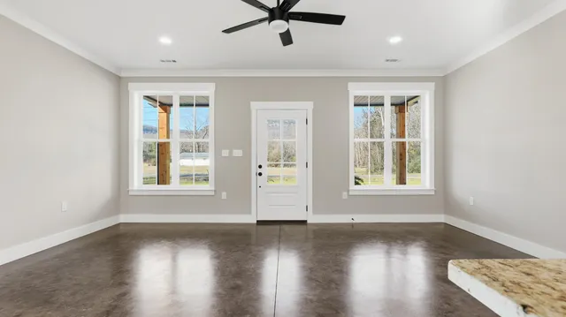 $347,700 | 208 Old State Highway 28, Whitwell, TN 37397