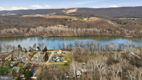 $724,999 | 61 Natalie Lane, Harpers Ferry, WV 25425