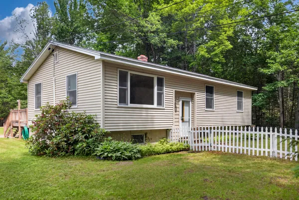 $289,900 | 130 Stillwater Avenue, Orono, ME 04473