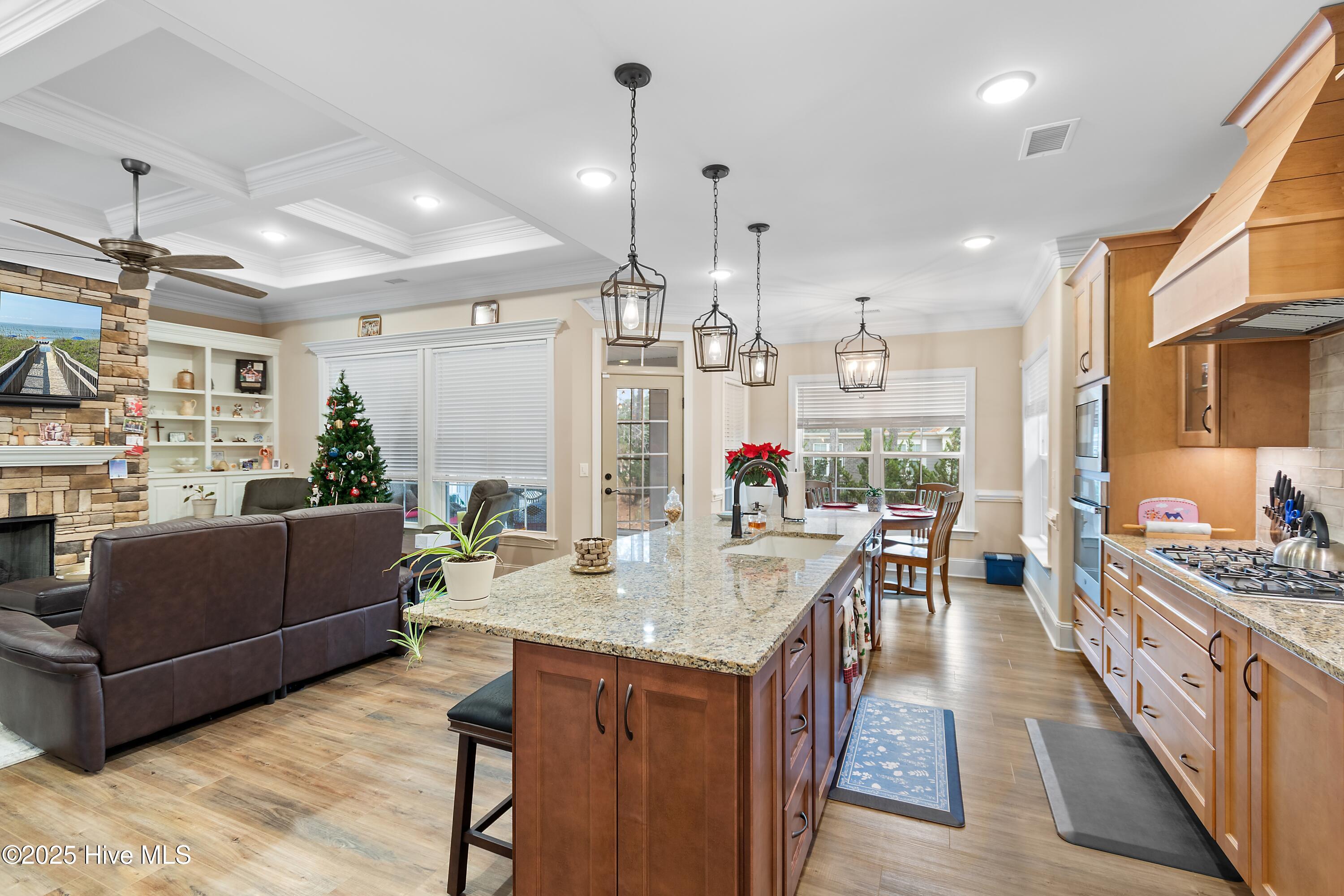 6482 Kirkwall Point Southwest Ocean Isle Beach, NC 28469 - Photo 10 of 91 Kitchen