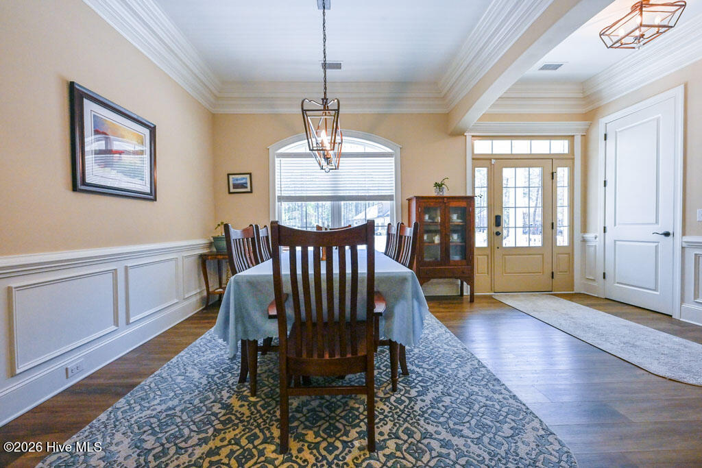 6482 Kirkwall Point Southwest Ocean Isle Beach, NC 28469 - Photo 16 of 87 dining-room