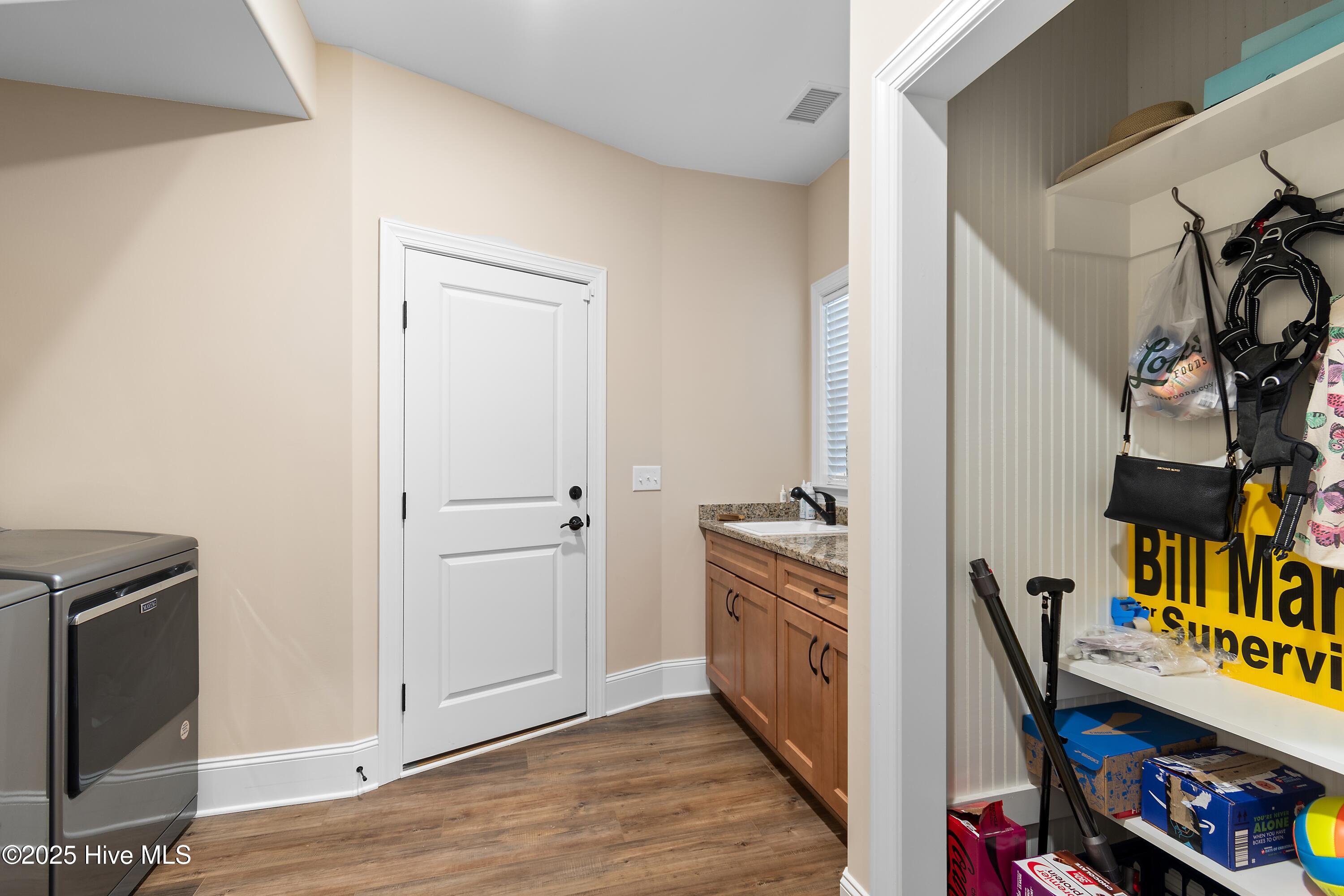 6482 Kirkwall Point Southwest Ocean Isle Beach, NC 28469 - Photo 44 of 91 Laundry room