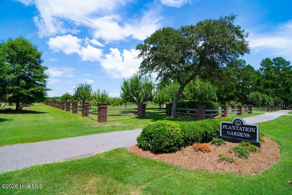 6482 Kirkwall Point Southwest Ocean Isle Beach, NC 28469 - Photo 86 of 91 community-gardens-2
