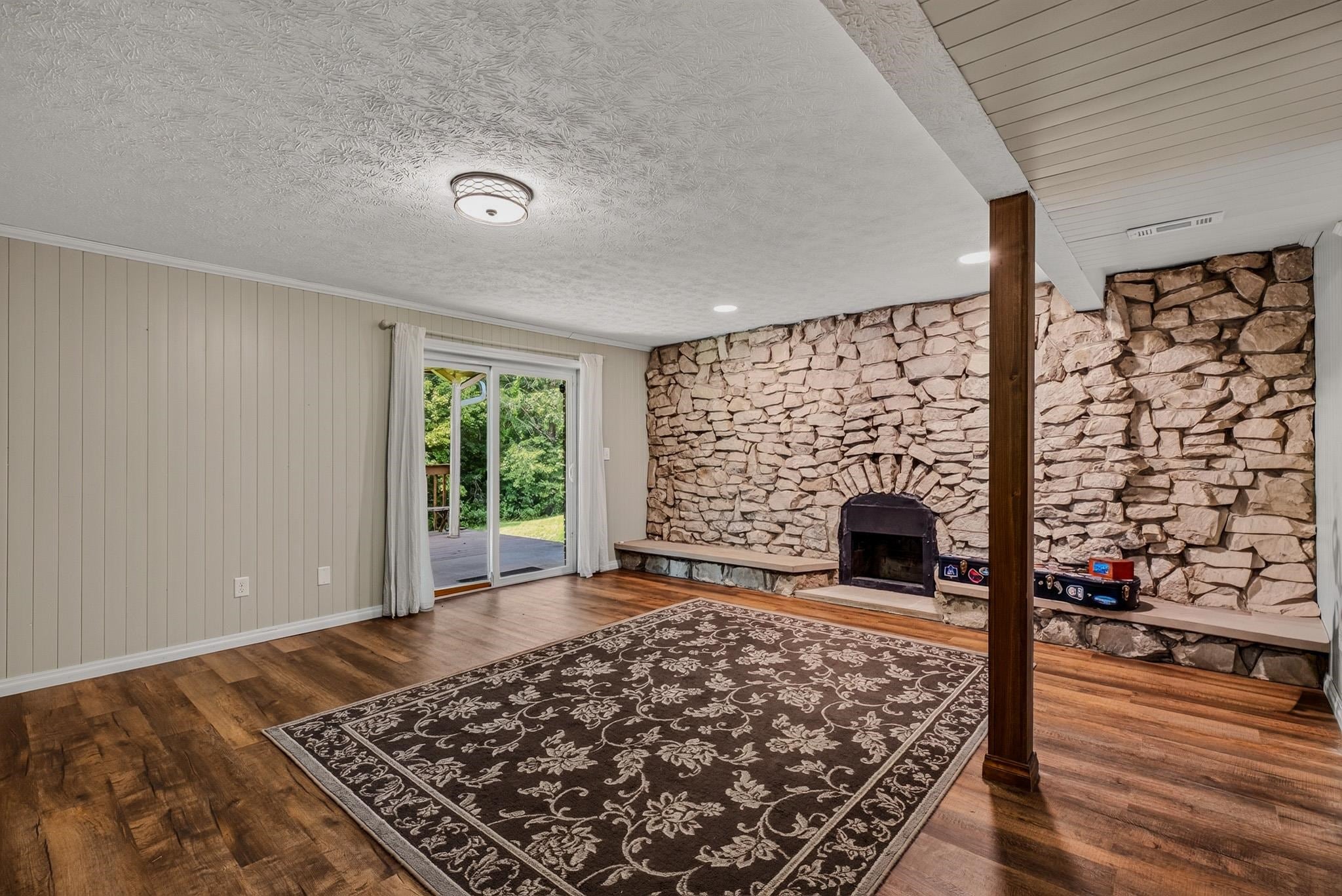 1008 Kirby Road Milton, WV 25541 - Photo 16 of 23 Gallery Image 16
