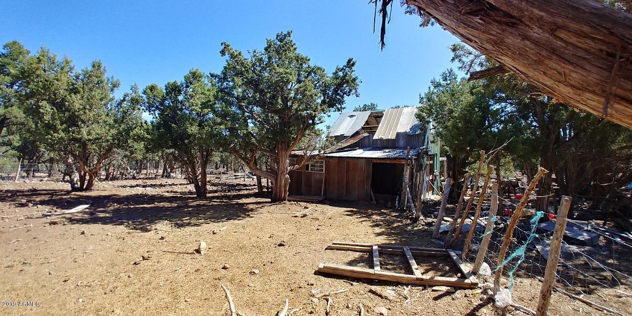 169 West Cobblestone Road Williams, AZ 86046 - Photo 16 of 23 20190922_104550_HDR_resized