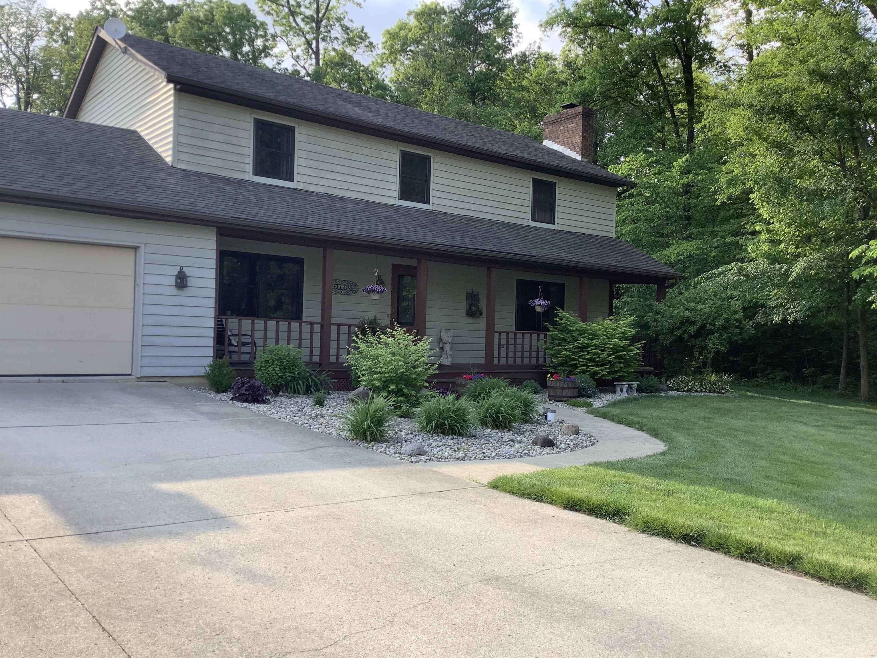 14208 Houk Road Monroeville, IN 46773 - Photo 1 of 31