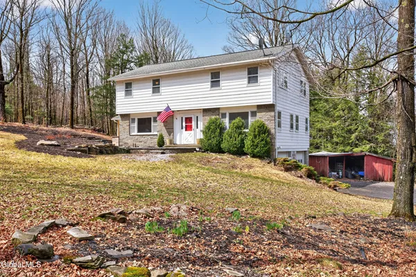$425,000 | 54 High Point Road, Berne, NY 12023