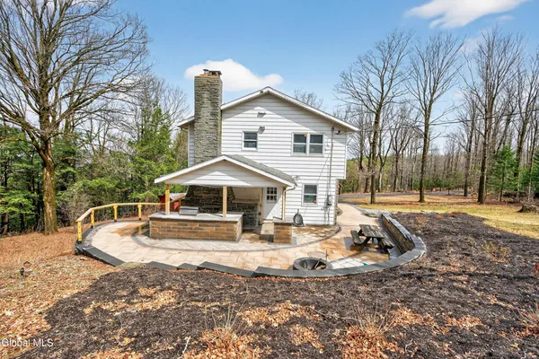 $425,000 | 54 High Point Road, Berne, NY 12023