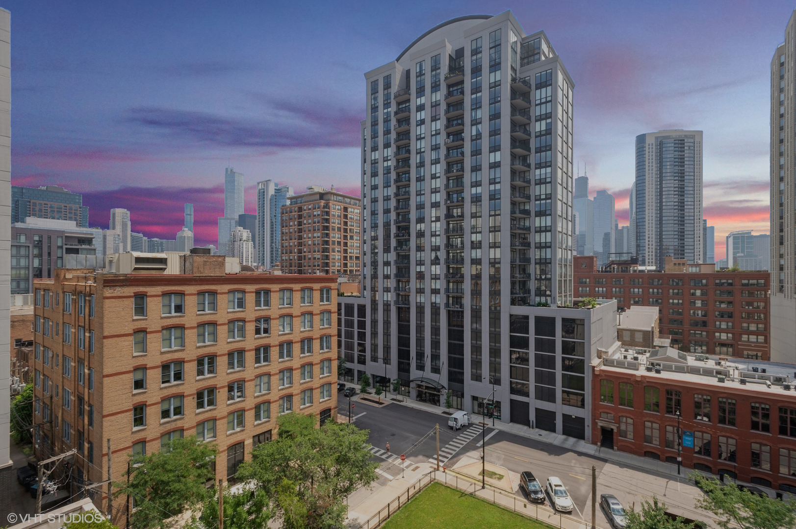 451 West Huron Street, Unit 910 Chicago, IL 60654 - Photo 10 of 27 a view of a tall building