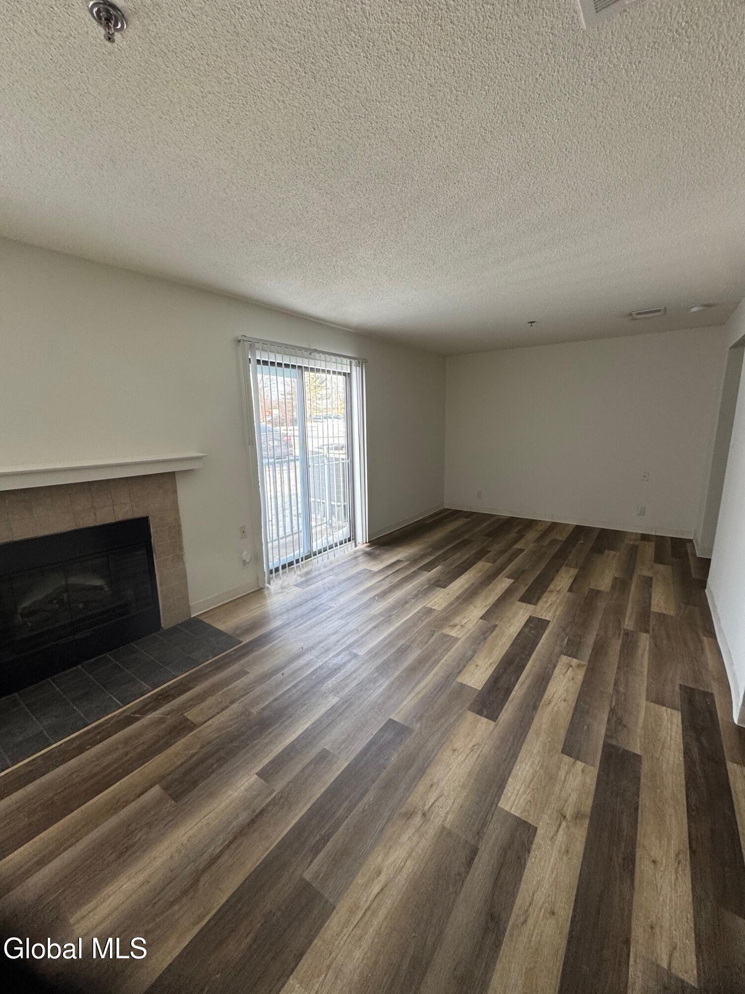 14 Residence Inn Drive, Unit 201 Colonie, NY 12110 - Photo 2 of 9 living area