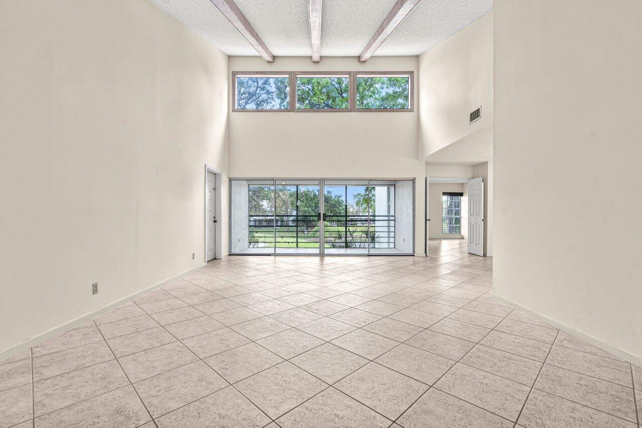 6109 Old Court Road, Unit 238 Boca Raton, FL 33433 - Photo 11 of 39 006-6109OldCourtRoad-Unit238-BocaRaton-F