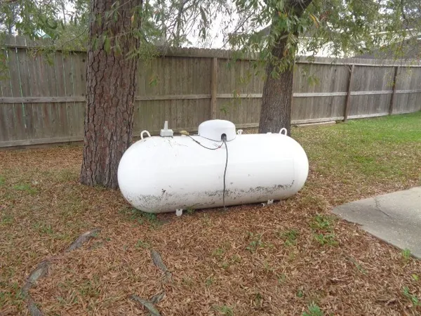 $1,750 | 16910 Port O Call Street, Crosby, TX 77532