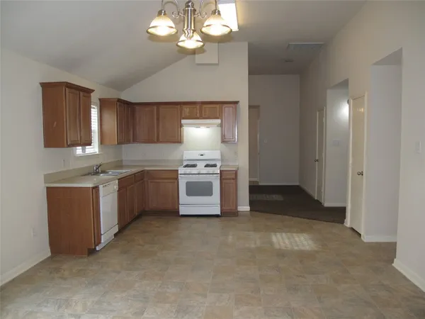 $1,750 | 16910 Port O Call Street, Crosby, TX 77532