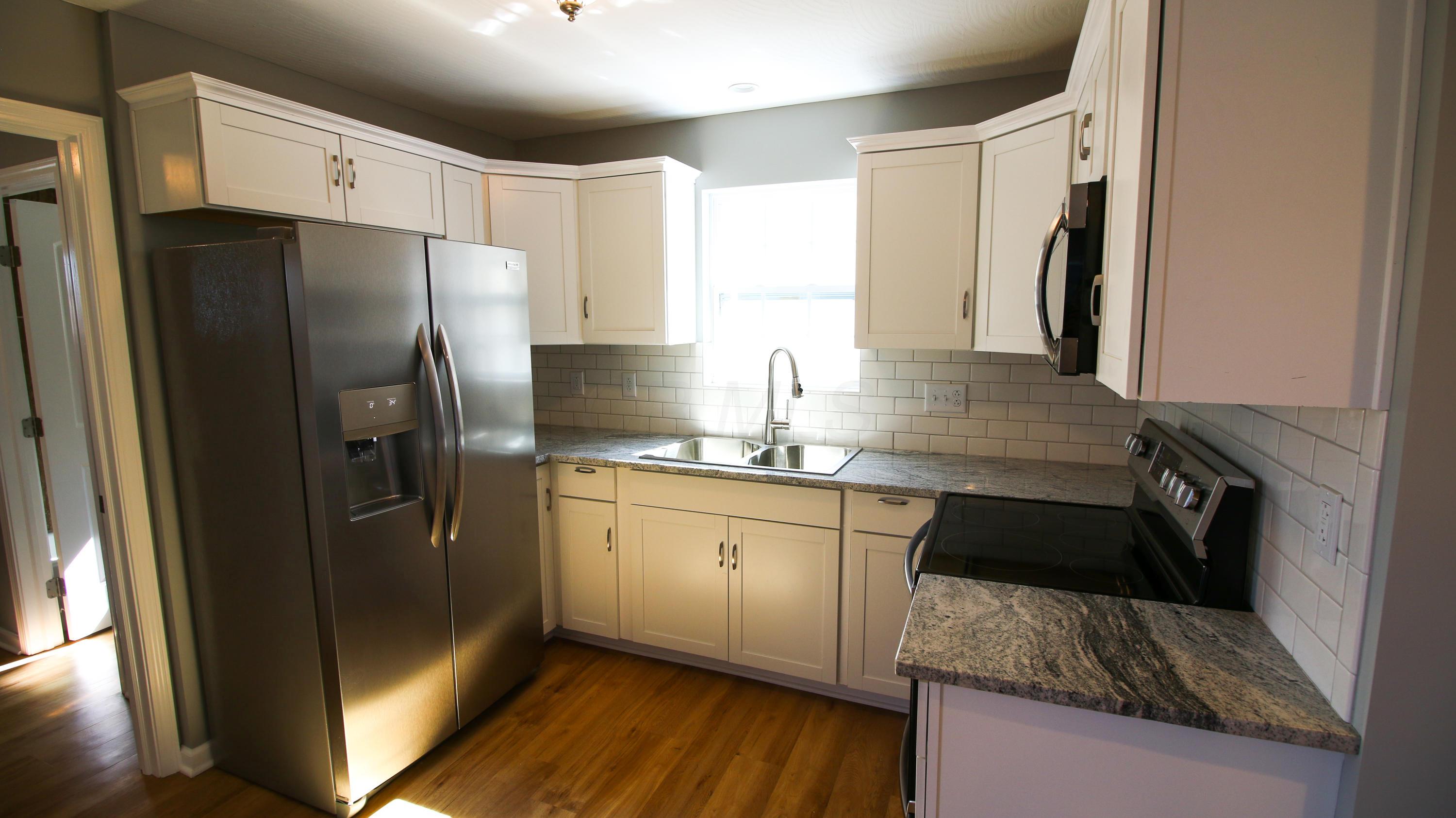 1322 Lockbourne Road Columbus, OH 43206 - Photo 13 of 38