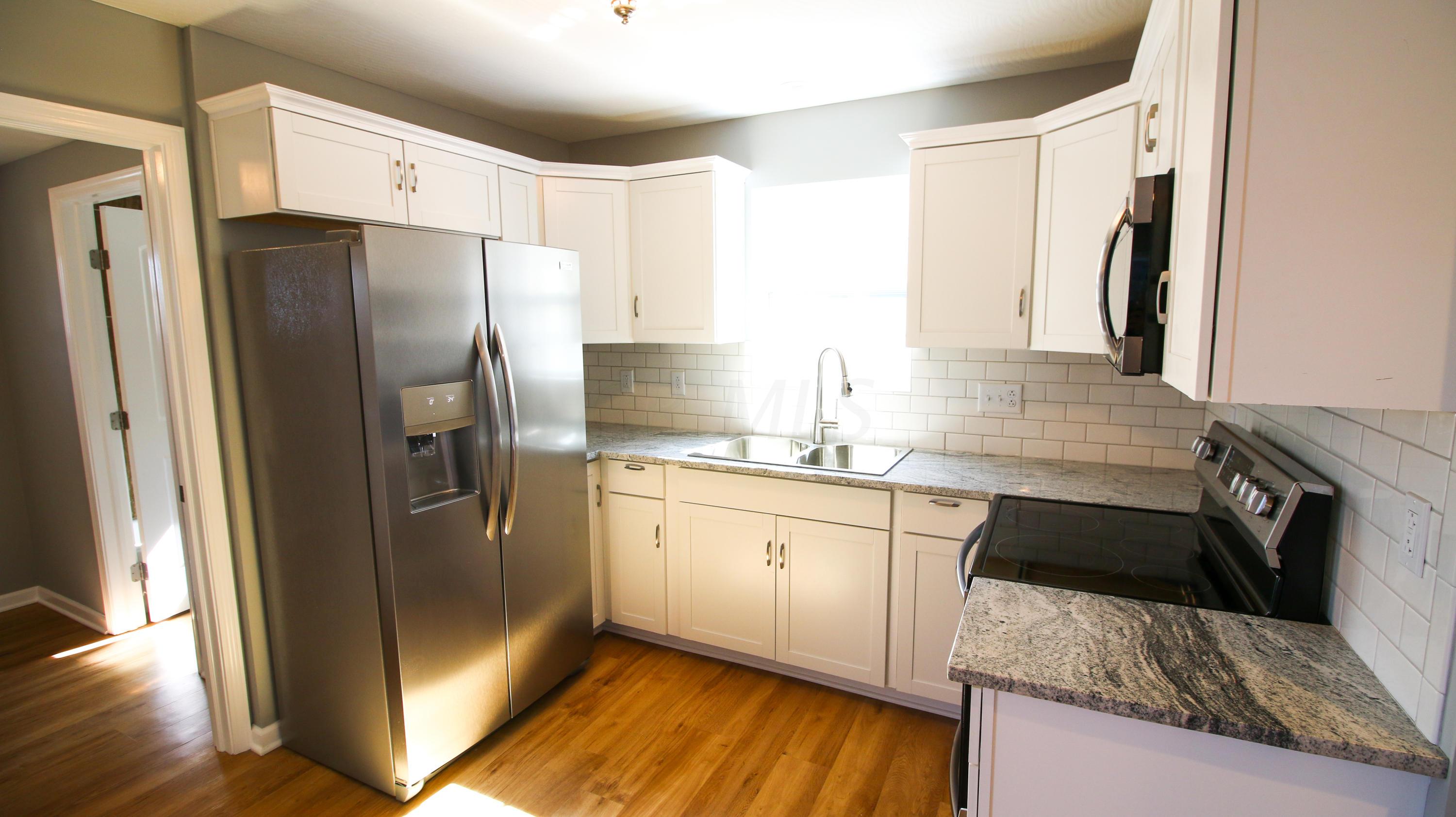 1322 Lockbourne Road Columbus, OH 43206 - Photo 14 of 38