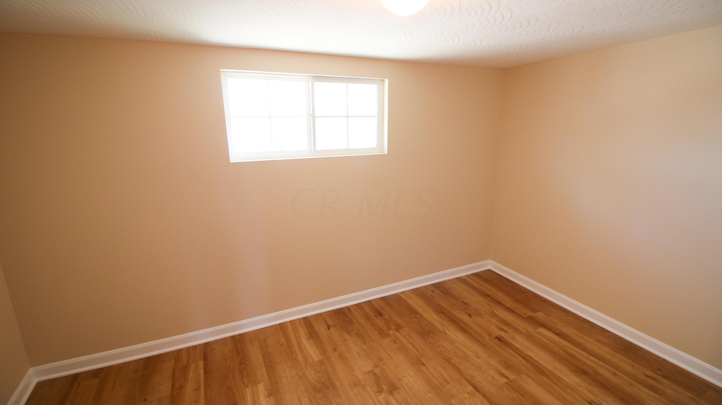 1322 Lockbourne Road Columbus, OH 43206 - Photo 23 of 38