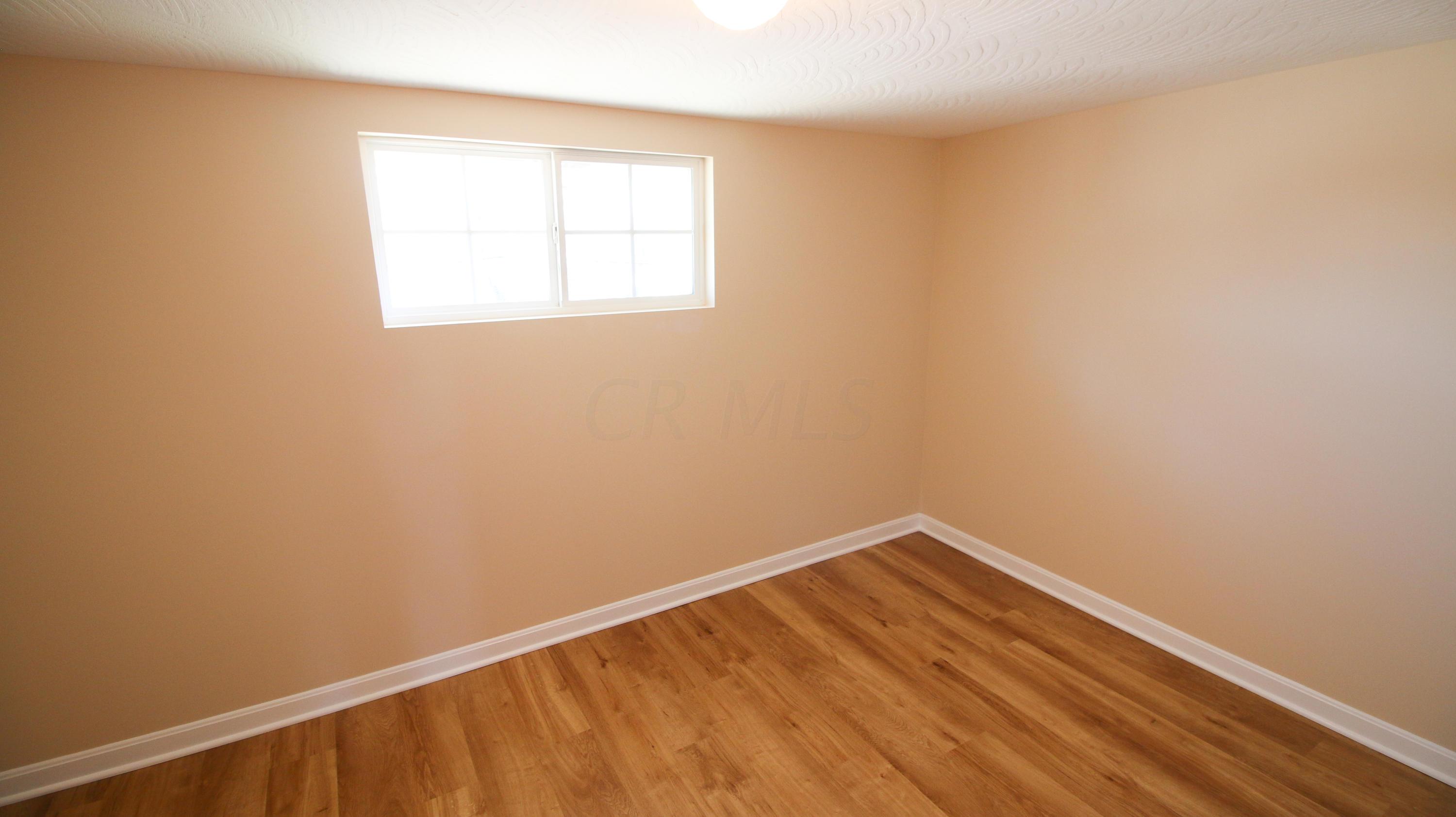 1322 Lockbourne Road Columbus, OH 43206 - Photo 24 of 38