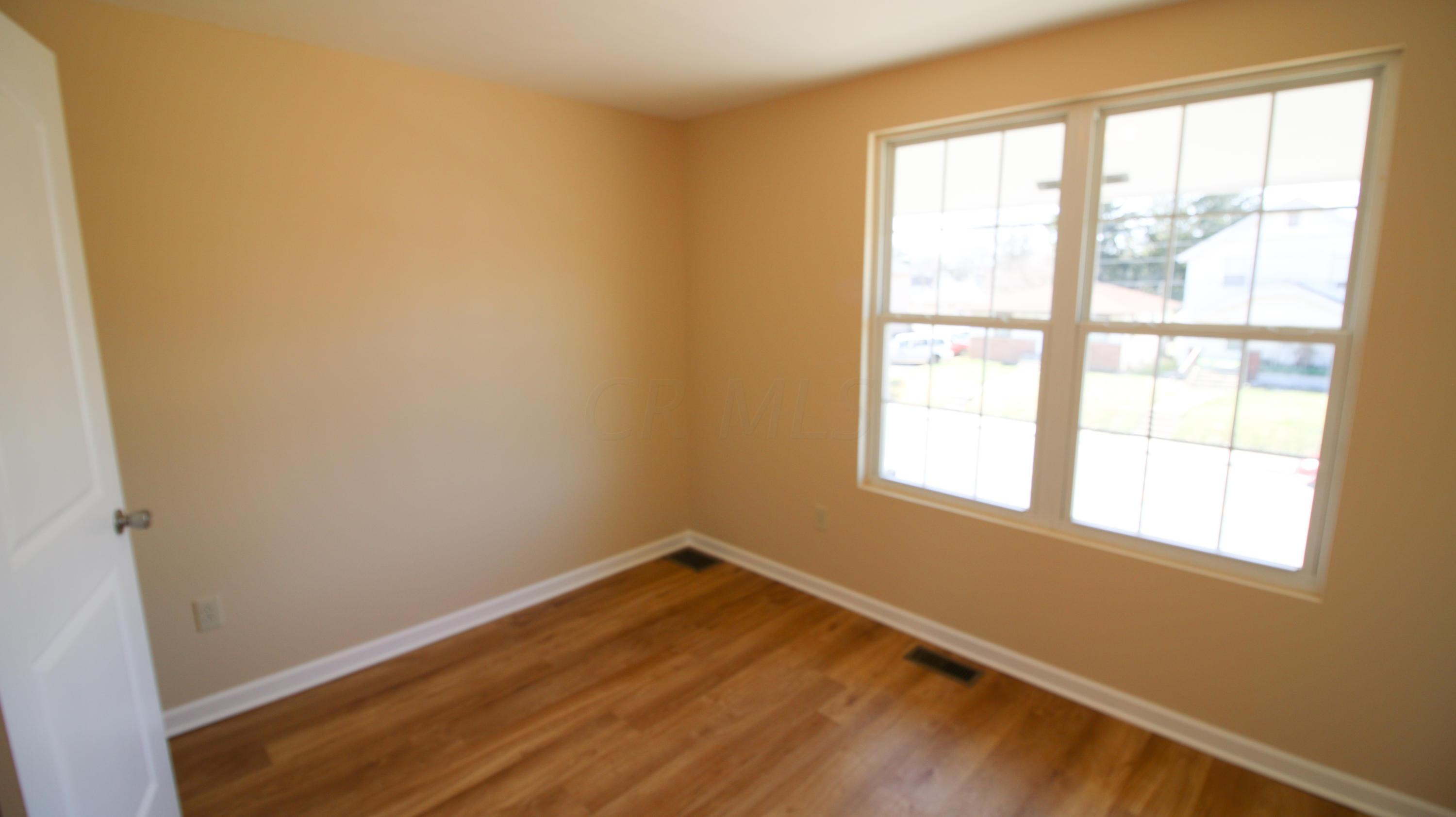 1322 Lockbourne Road Columbus, OH 43206 - Photo 32 of 38