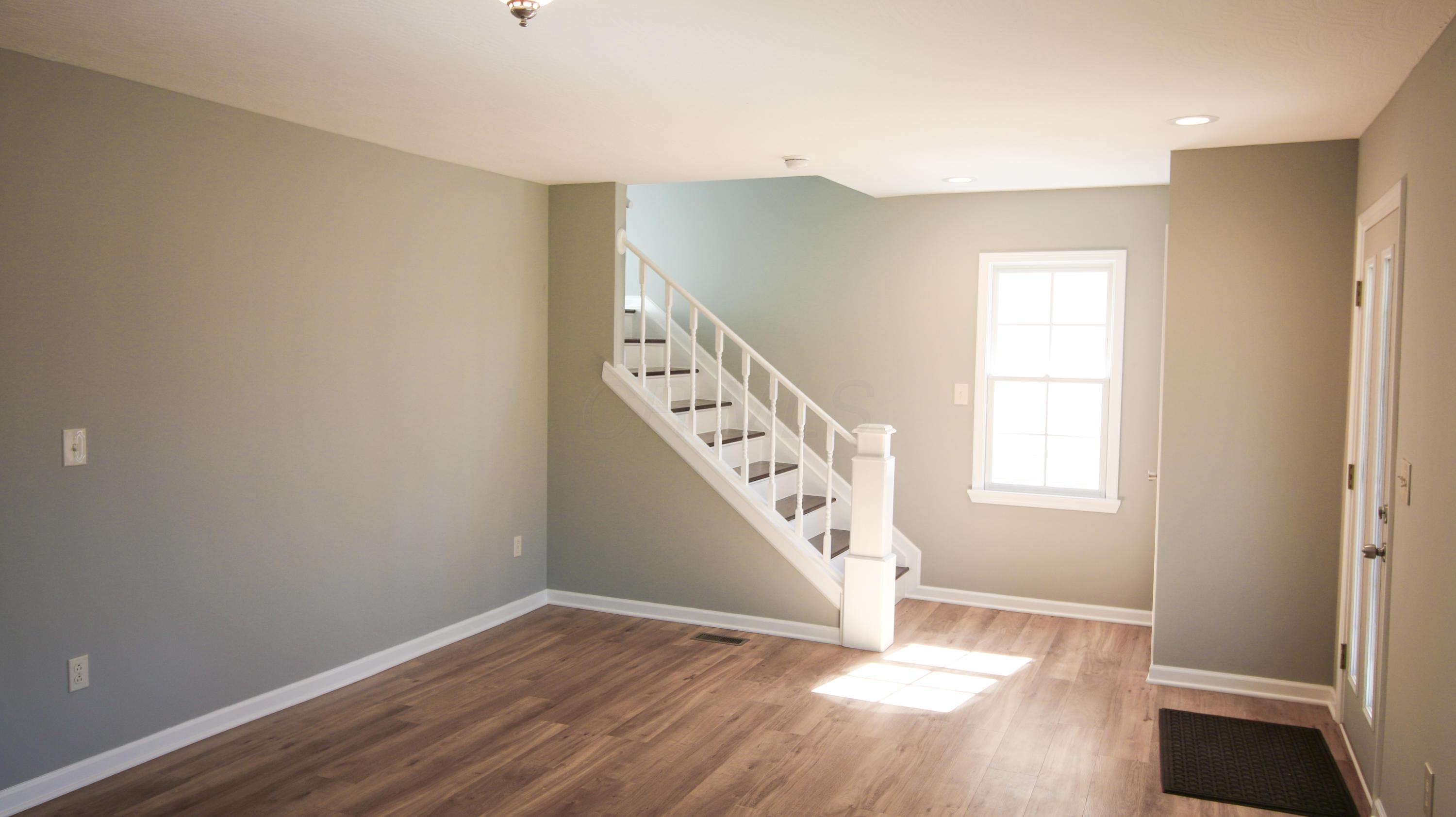 1322 Lockbourne Road Columbus, OH 43206 - Photo 8 of 38
