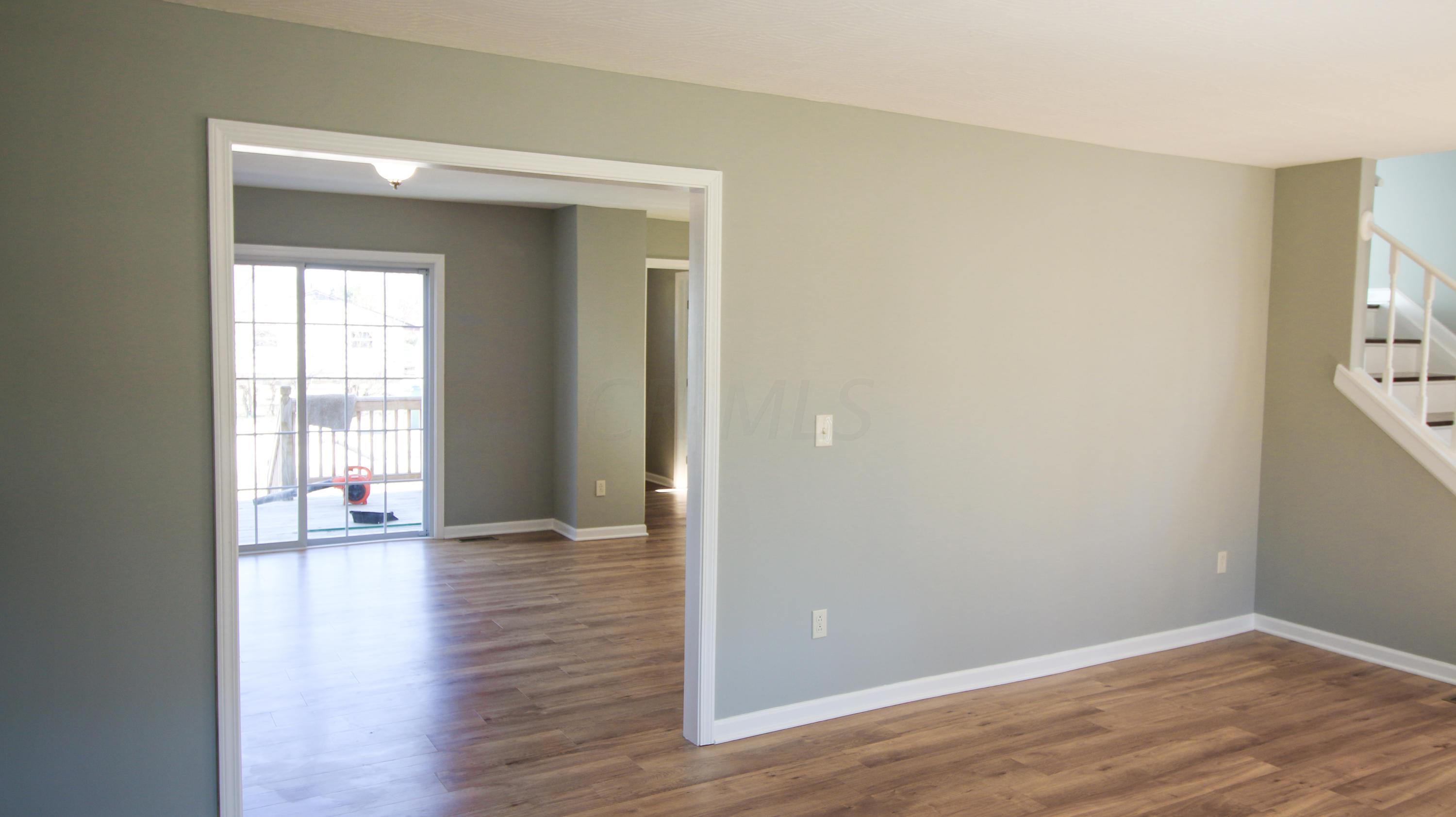 1322 Lockbourne Road Columbus, OH 43206 - Photo 9 of 38