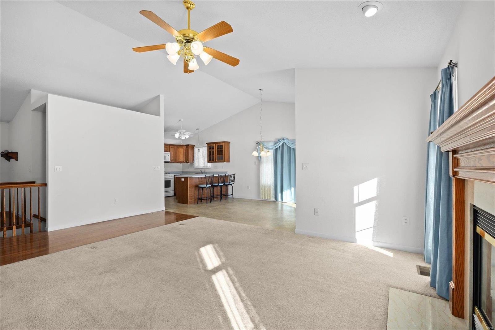 1616 Pontoon Road Granite City, IL 62040 - Photo 12 of 36 Gallery Image 12