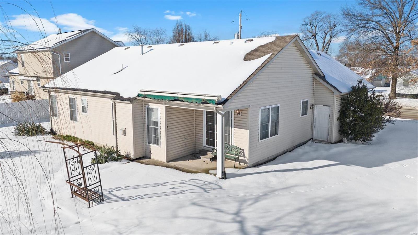 1616 Pontoon Road Granite City, IL 62040 - Photo 31 of 36 Gallery Image 31