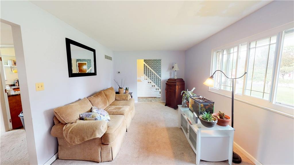 8430 South McGregor Road Indianapolis, IN 46259 - Photo 11 of 47