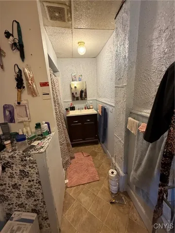 $124,900 | 1302 Dudley Avenue, Utica, NY 13501