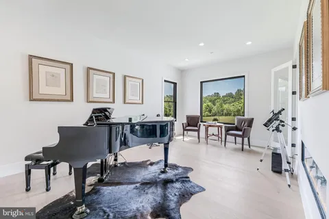 $3,100,000 | 665 Stratford Hill Court, Great Falls, VA 22066