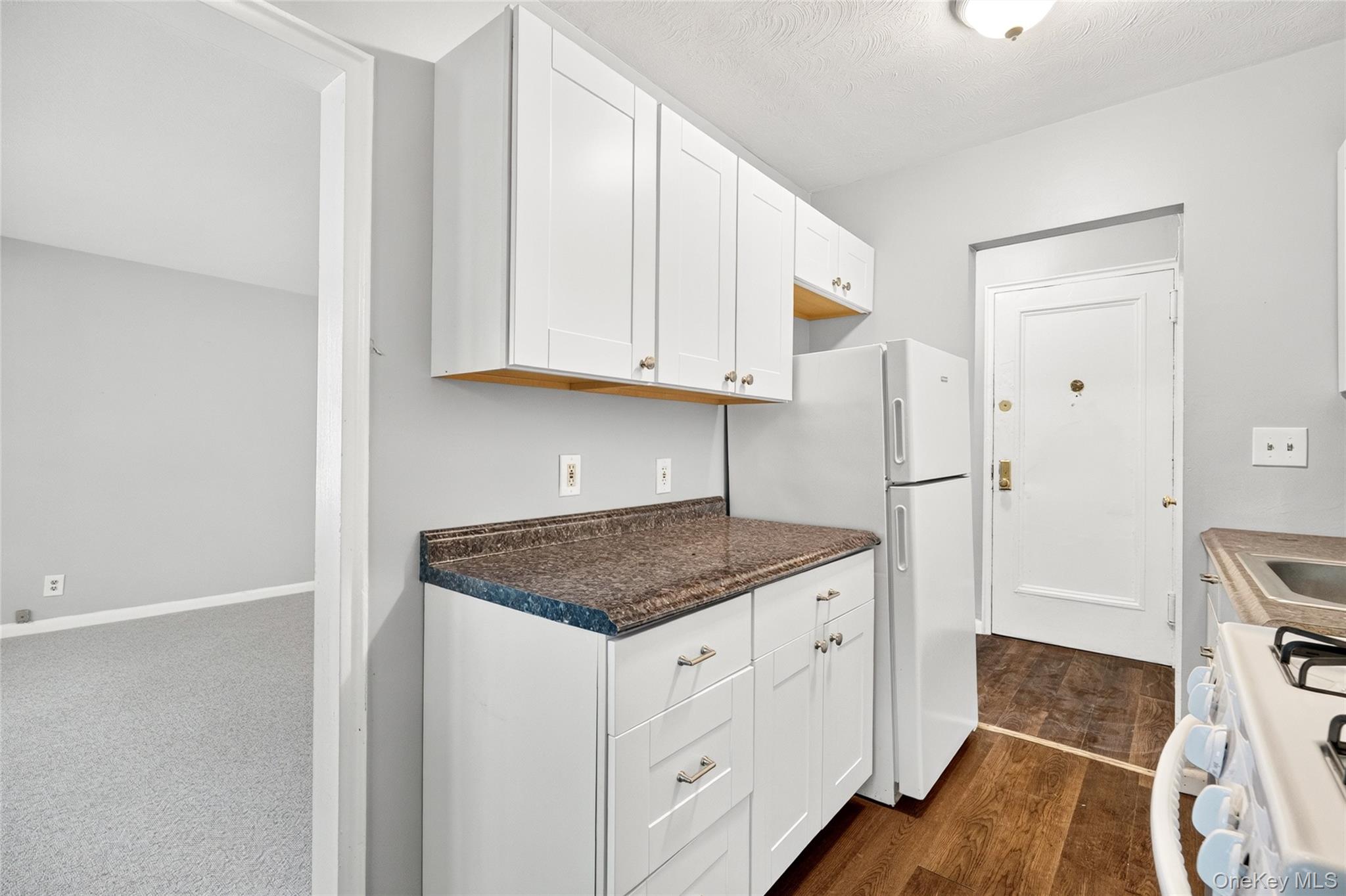 205 West Post Road, Unit 1N White Plains, NY 10606 - Photo 19 of 37