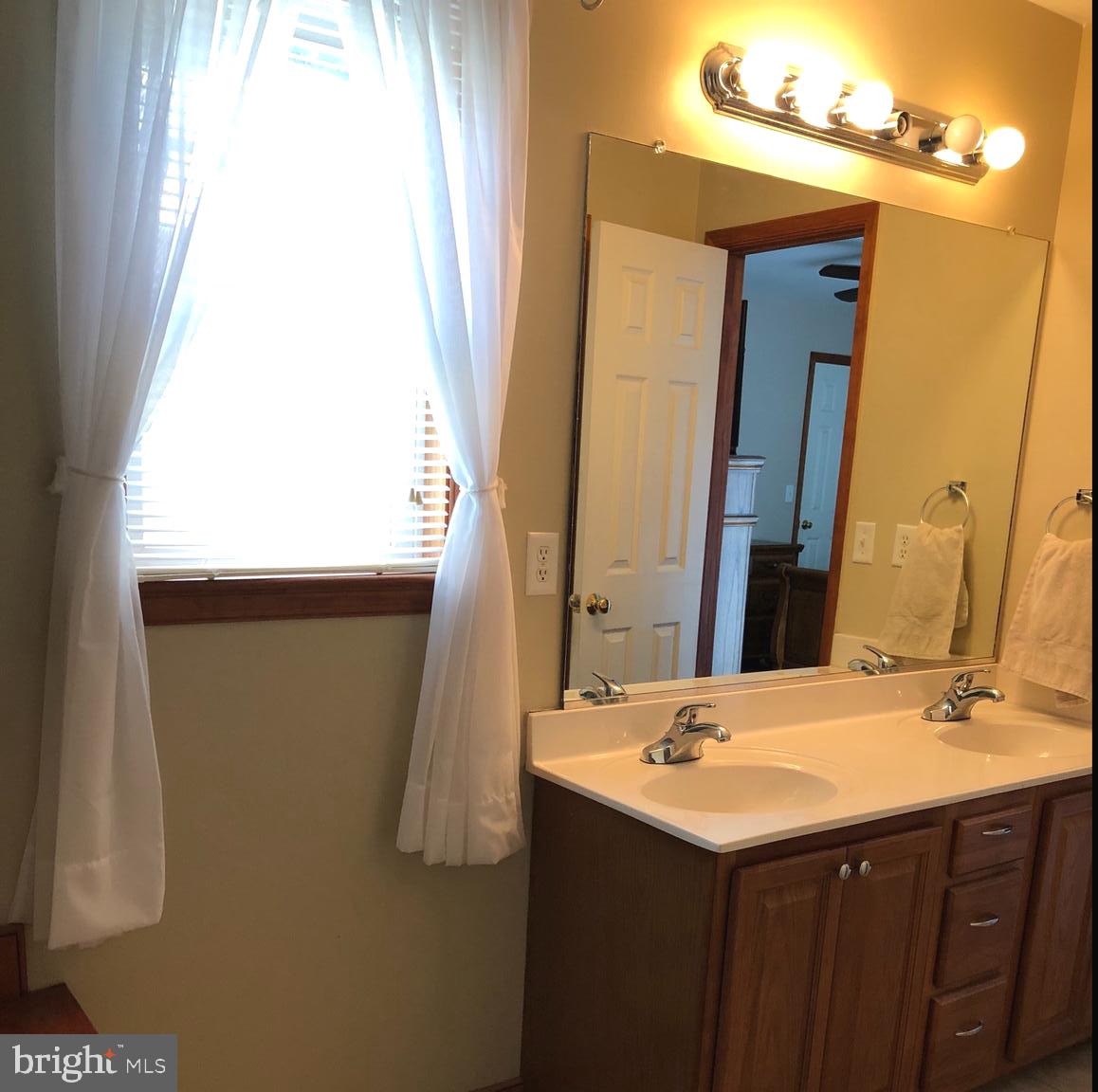10000 Hollo Way Partlow, VA 22534 - Photo 27 of 47 His and Her Vanities