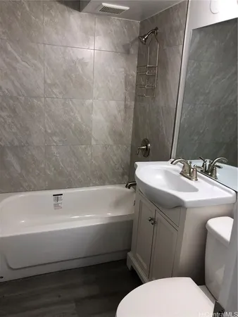 $1,800 | 1427 Alexander Street, Unit 103, Honolulu, HI 96822