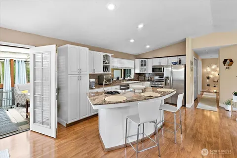 $1,525,000 | 14303 102nd Avenue Northeast, Kirkland, WA 98034