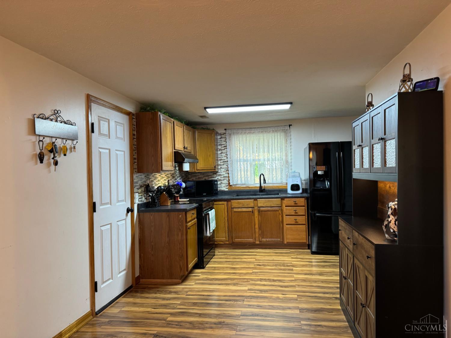 7484 Fairground Road Blanchester, OH 45107 - Photo 10 of 32 Gallery Image 10