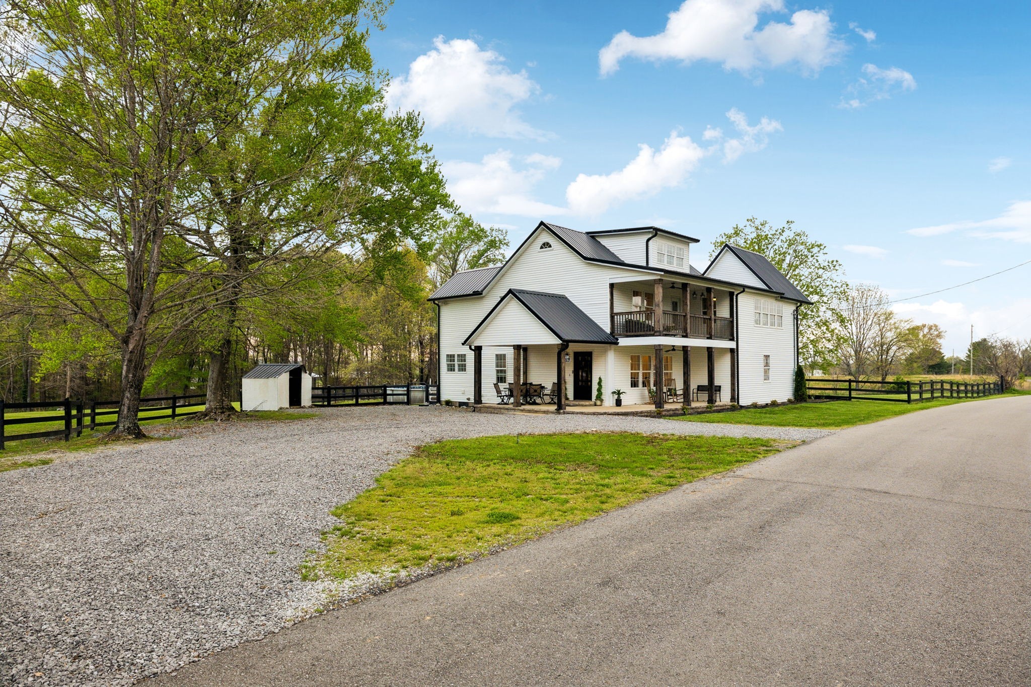 1054 Coker Ford Road Portland, TN 37148 - Photo 3 of 72 a front view of house with yard and green space