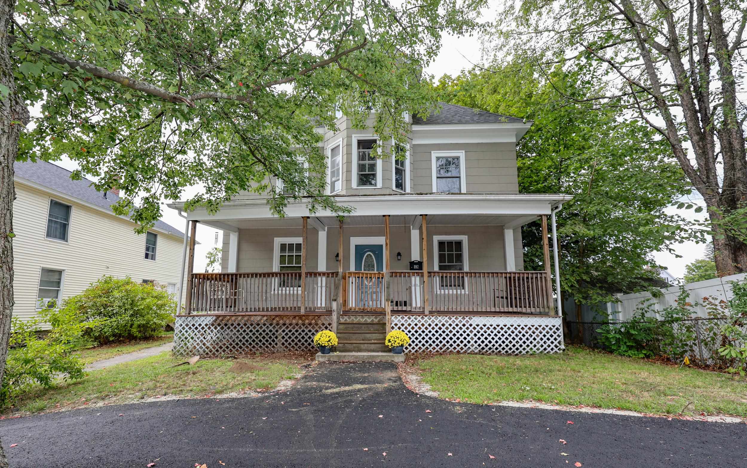 892 Beech Street Manchester, NH 03104 - Photo 2 of 52