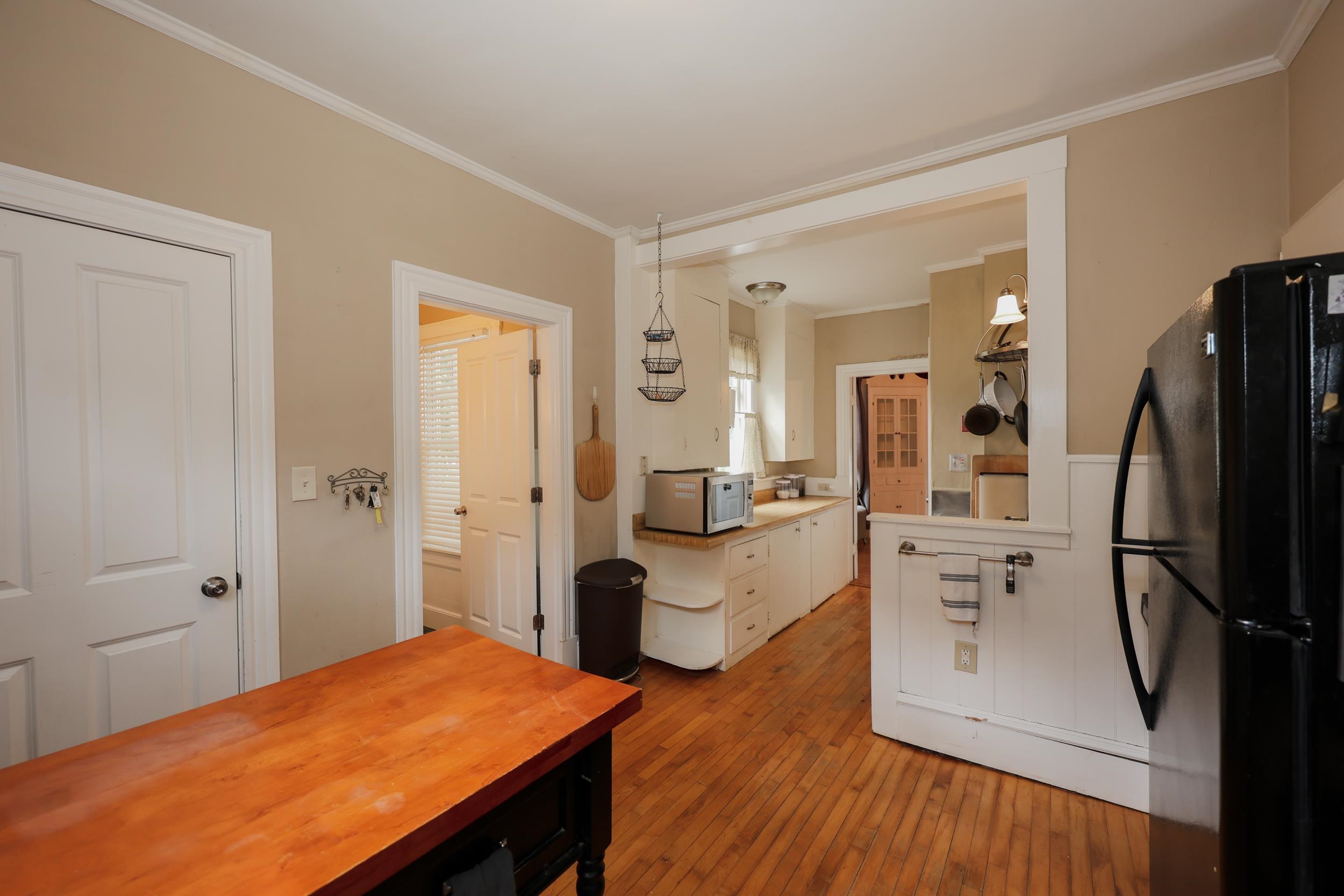 892 Beech Street Manchester, NH 03104 - Photo 22 of 52