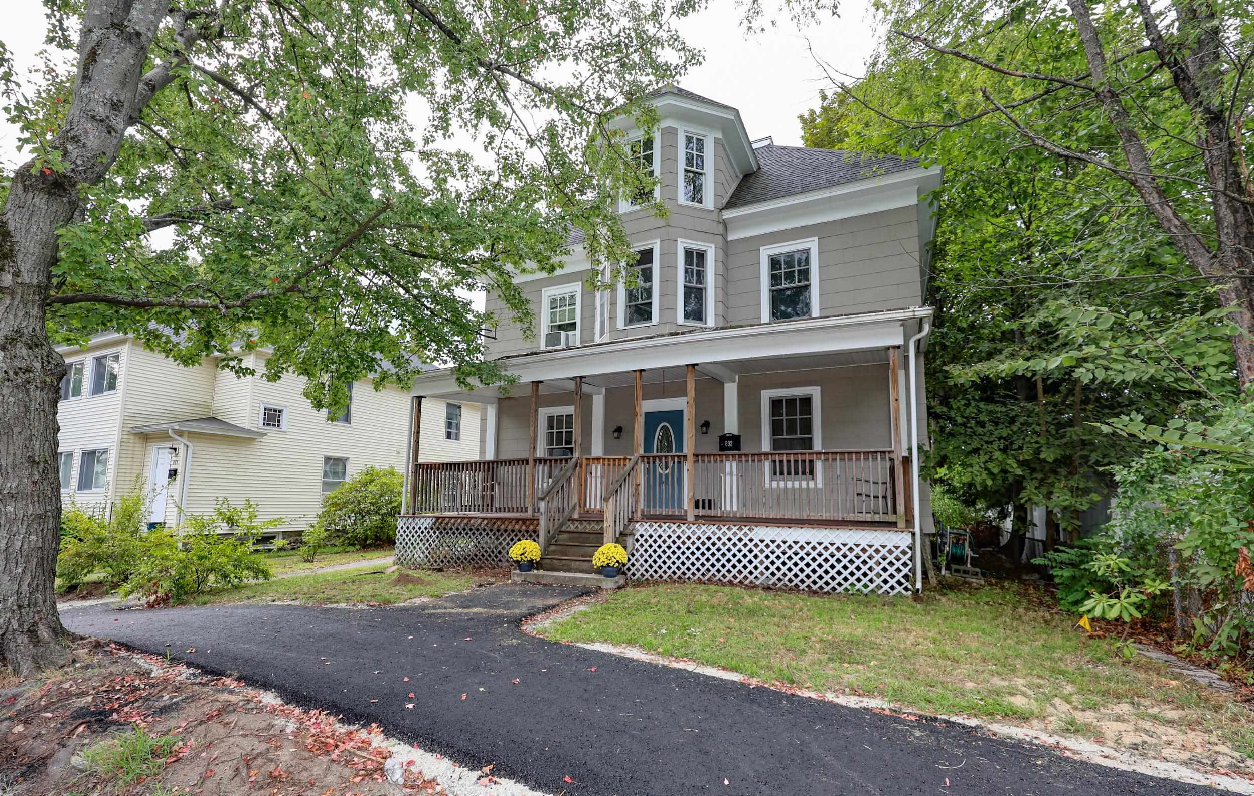 892 Beech Street Manchester, NH 03104 - Photo 4 of 52