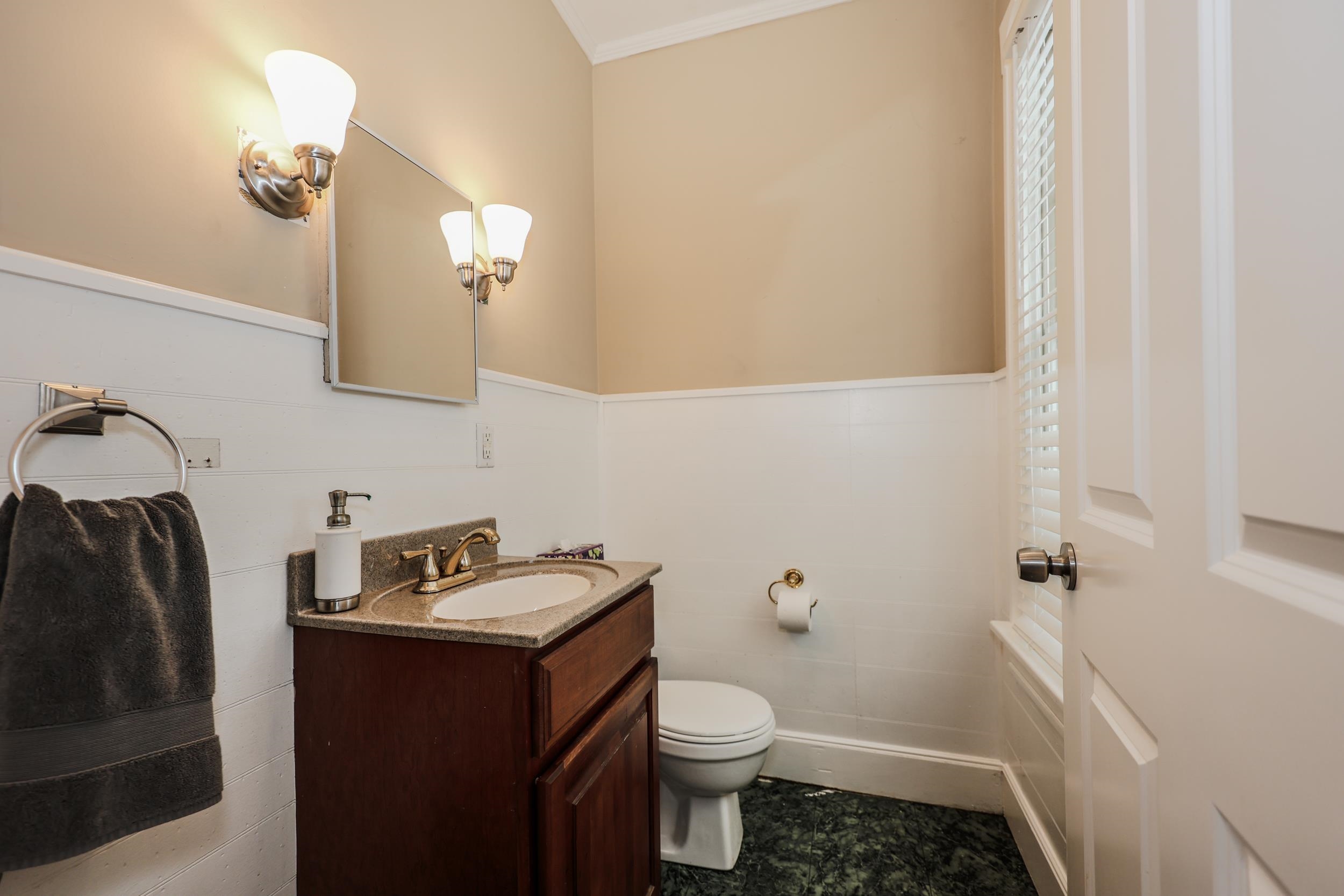 892 Beech Street Manchester, NH 03104 - Photo 43 of 52