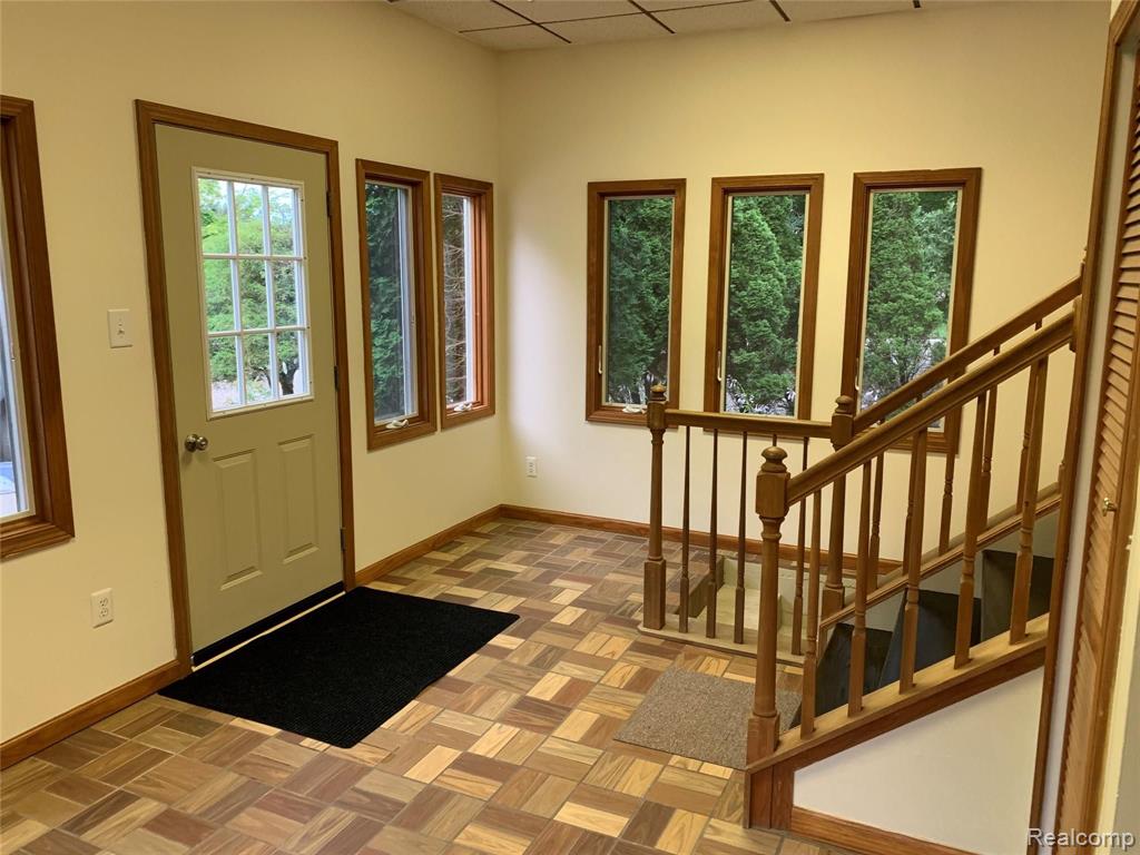 4859 Crooked Lake Road Howell, MI 48843 - Photo 25 of 90