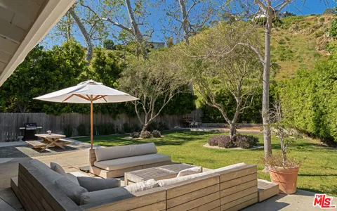 $14,500 | 6202 Frondosa Drive, Malibu, CA 90265