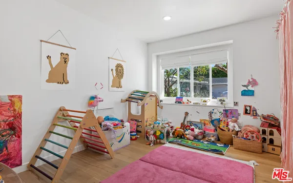 $14,500 | 6202 Frondosa Drive, Malibu, CA 90265