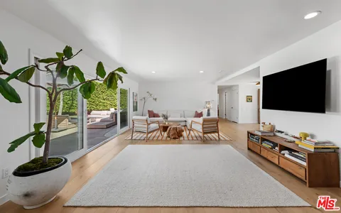 $14,500 | 6202 Frondosa Drive, Malibu, CA 90265