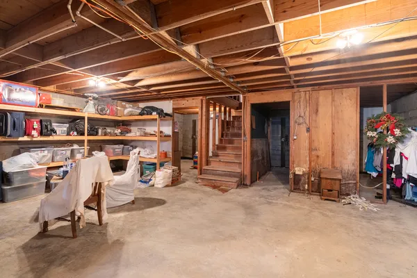 $299,000 | 14798 Cherry Street, Sesser, IL 62884