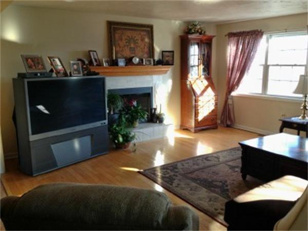 7 Chequeset Road Worcester, MA 01605 - Photo 4 of 13 Gallery Image 4