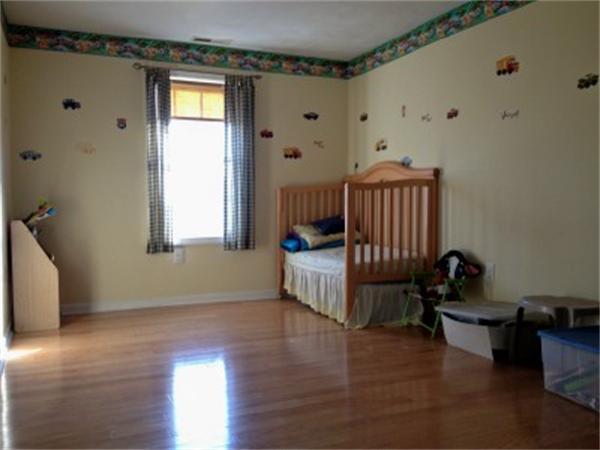 7 Chequeset Road Worcester, MA 01605 - Photo 8 of 13 Gallery Image 8